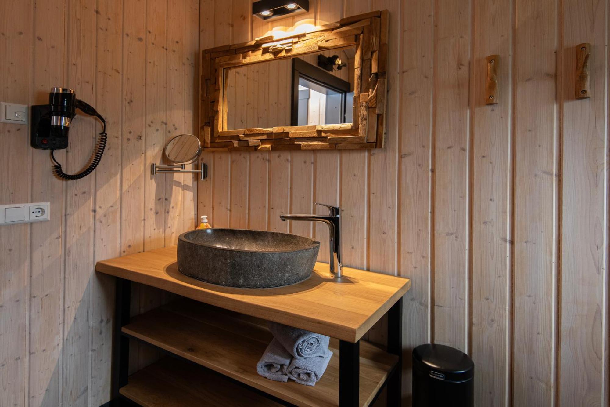 Kustelberg Lodges Medebach Luaran gambar